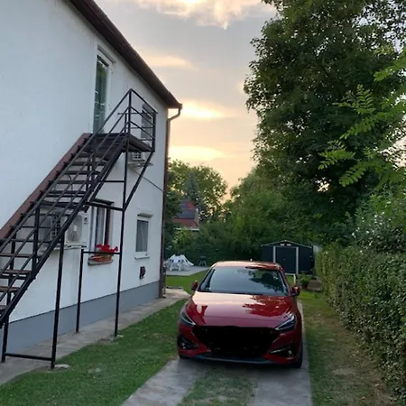 Semesterbostad Portum Vendeghaz Siófok