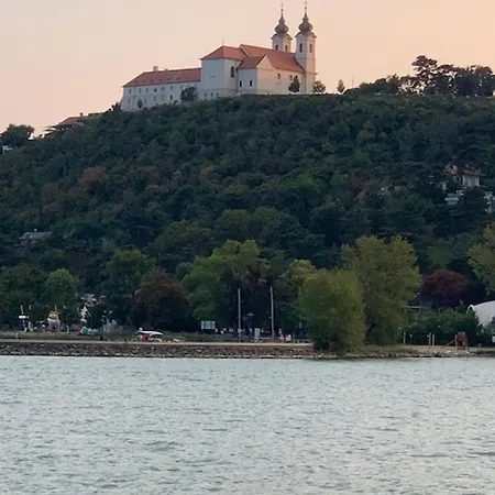 Portum Vendeghaz * Siofok