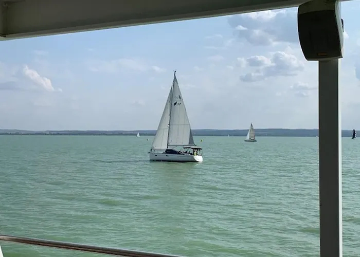 Portum Vendeghaz Semesterbostad Siófok